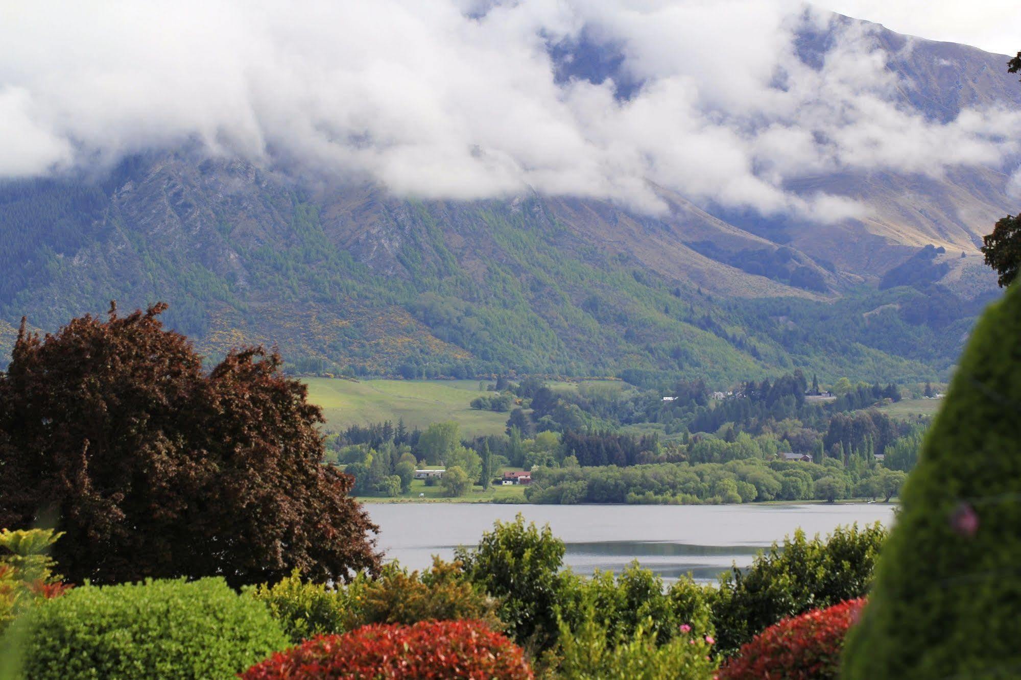 The Shan'S Lodge Queenstown Eksteriør bilde