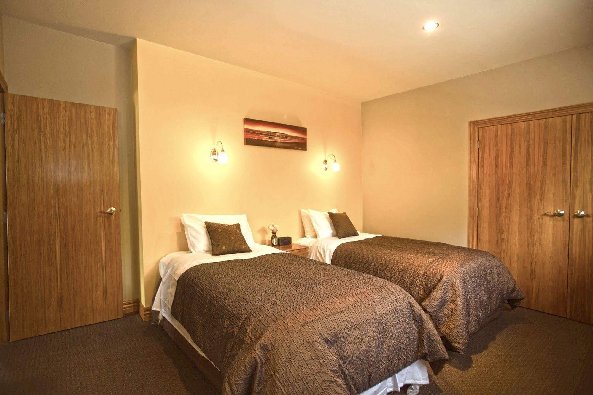 The Shan'S Lodge Queenstown Eksteriør bilde